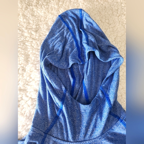 Under Armour Sweartshirt S/M - Picture 4 of 7